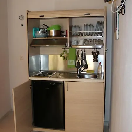 Apartment Thea *